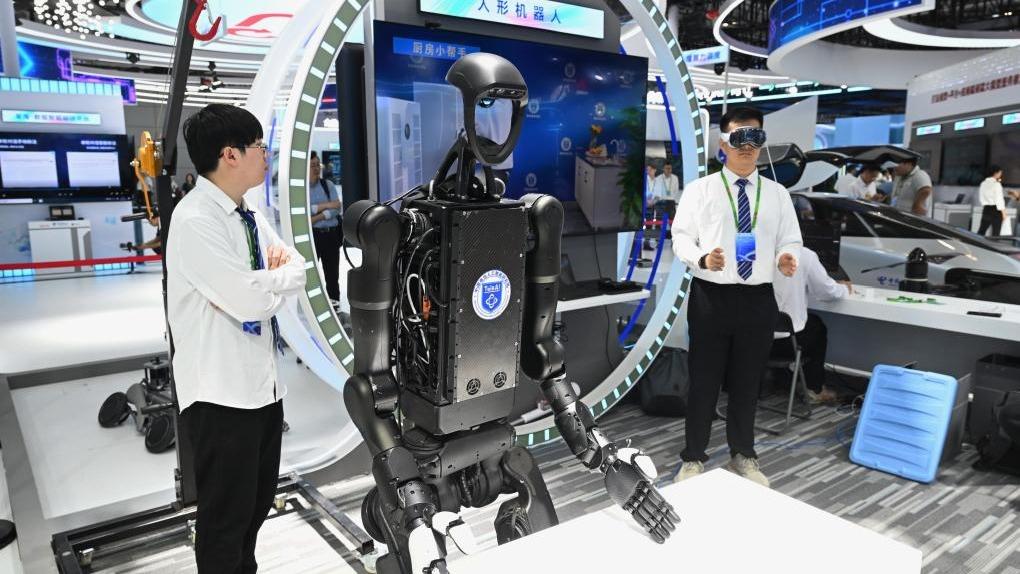 数字中国十载潮涌,神州加“数”奔腾