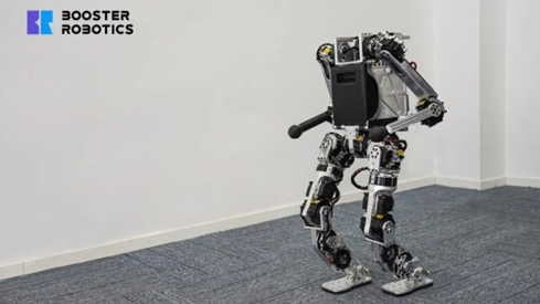 人形机器人公司“加速进化”完成新一轮数千万融资，源码资本领投