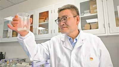 李润杰：长在高原上的“格桑花”