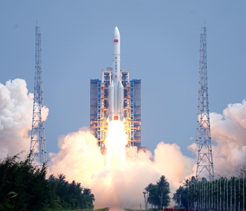 我国成功发射通信技术试验卫星二十五号