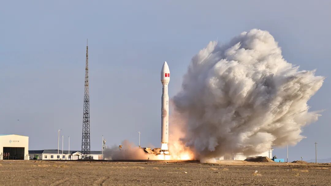 我国首颗商业空间碎片监测卫星入轨