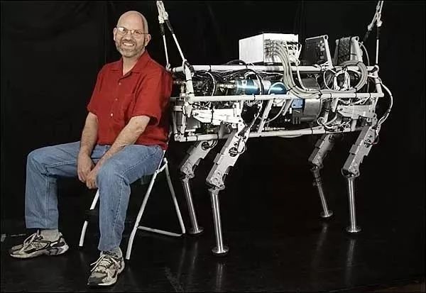 进击的“波士顿动力”，对“贝尔实验室”说不