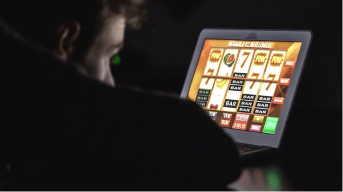 AI掘金千亿赌场：游刃于人性与暴利间的冒险