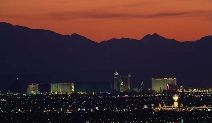 AI掘金千亿赌场：游刃于人性与暴利间的冒险