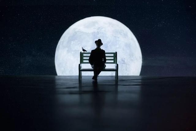 「夜读」研究了任正非、马云、马化腾等人，我发现成功企业家的四个特质