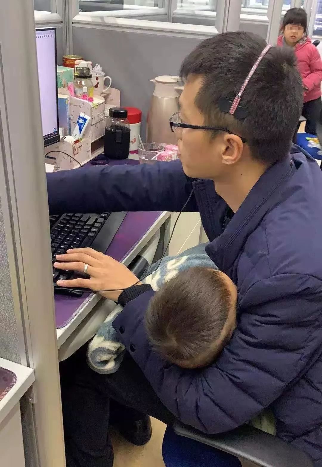 从抗击非典到再战新型冠状病毒，中国企业家做了什么？