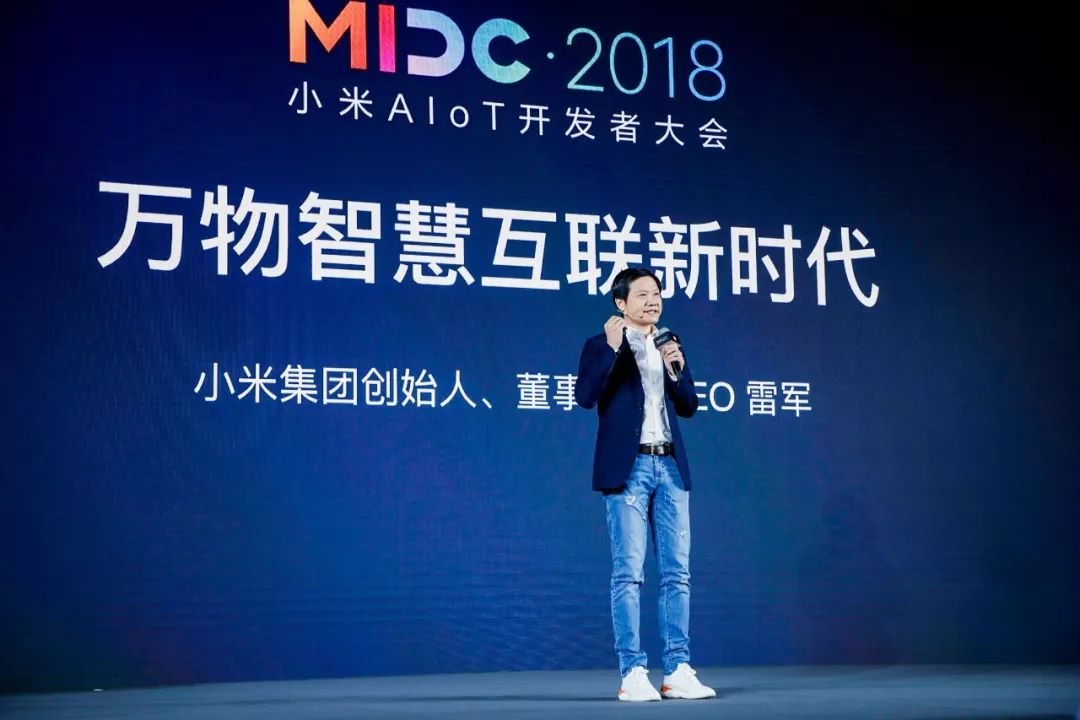 董明珠雷军新赌约：结局难料，但营销本身已经赢了